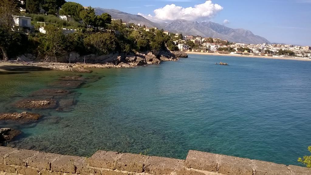 Villa Ninetta-Isabella Gaeta Bagian luar foto